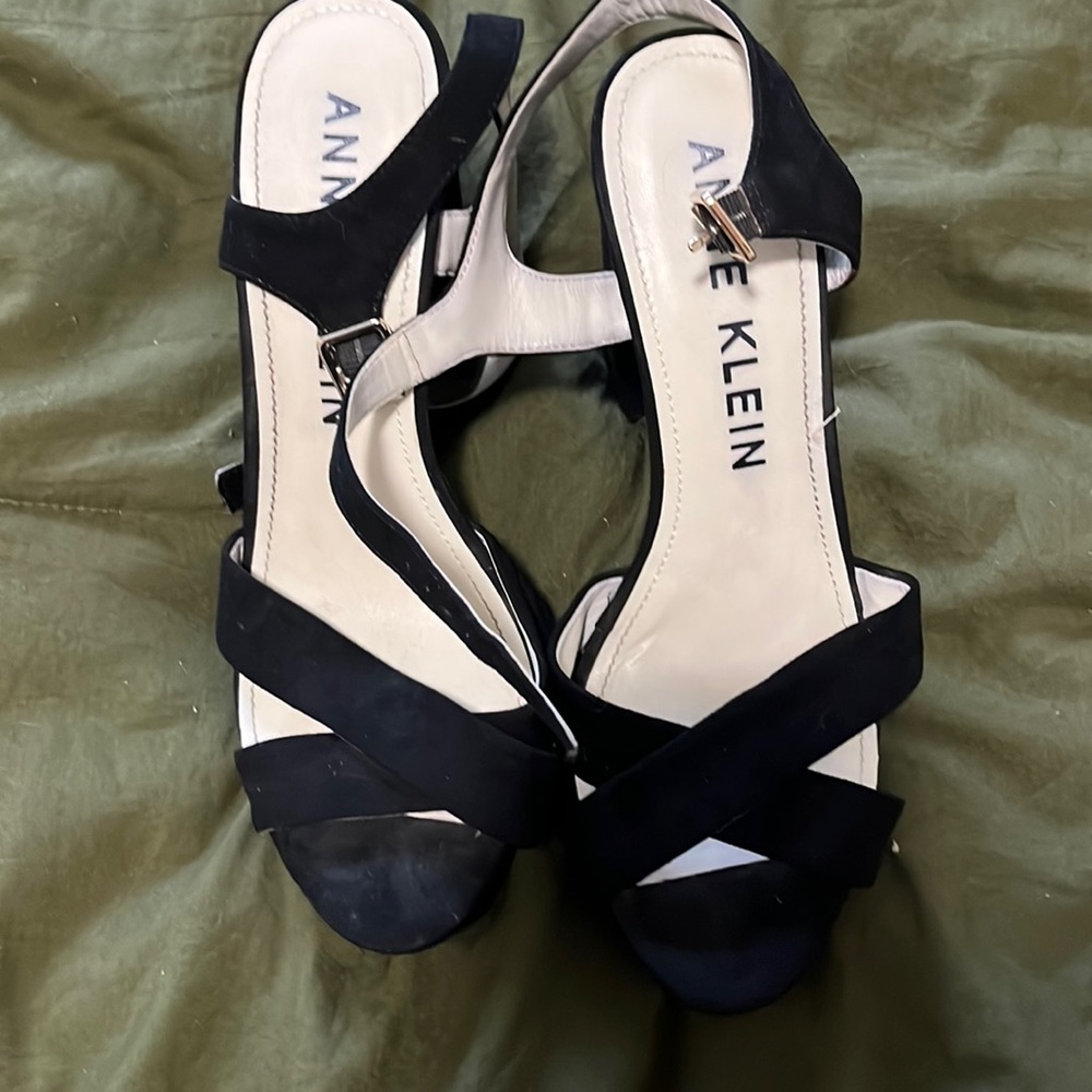 Black heels from Anne Klein